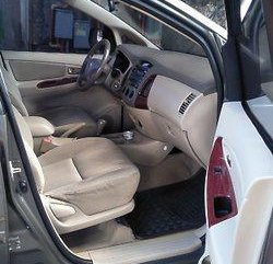 Well-kept Toyota Innova 2005 for sale