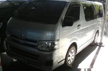 Well-kept Toyota Hiace 2013 for sale