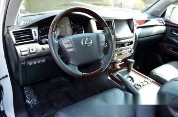 Well-maintained Lexus LX570 2015 For Sale