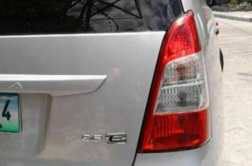 For sale 2013 Toyota Innova E