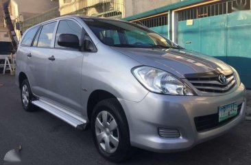 FOR SALE TOYOTA INNOVA J DIESEL 2011