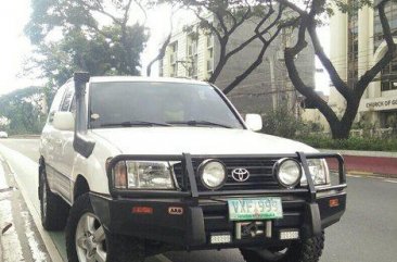 Well-maintained Toyota Land Cruiser 2001 for sale