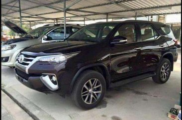 Toyota Fortuner V 2017 Diesel AT Leather Seats Like New All Original for sale