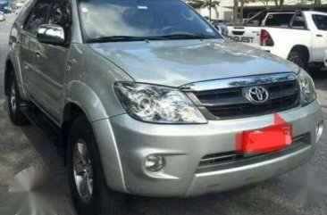 fortuner g 07 model diesel matic 4x2