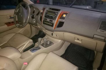 Toyota Fortuner 4x4 matic v 2010 for sale