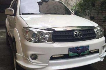 2010 Toyota Fortuner, at, gas for sale