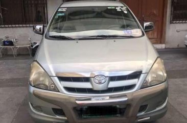 Toyota Innova G Automatic-Gas 2006 for sale