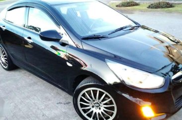 Hyundai Accent gold 2013 for sale