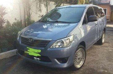 Toyota Innova E 2013 model for sale