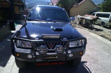 Mitsubishi Strada 2005 limited edition for sale