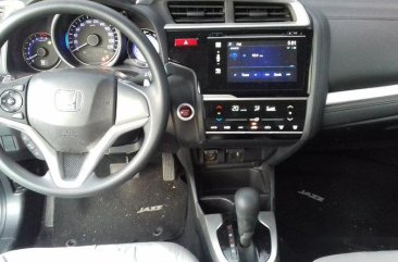 Honda Jazz 2016 V A/T for sale