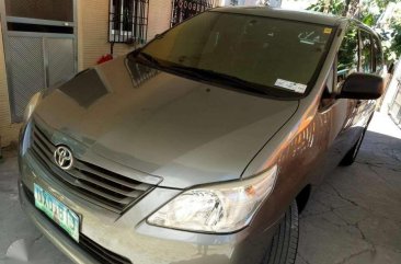 Toyota Innova 2013 E Manual Silver For Sale 