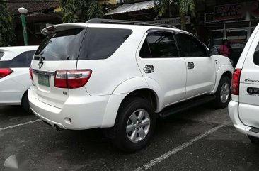 Toyota Fortuner G variant model 2011 for sale