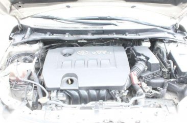 2011 Toyota Corolla Altis 1.6L V AT Gas for sale