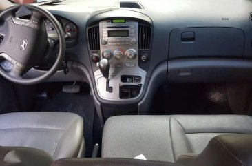 2014 Hyundai Grand Starex CVX Silver For Sale 