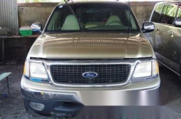 Ford Expedition XLT V6 2000