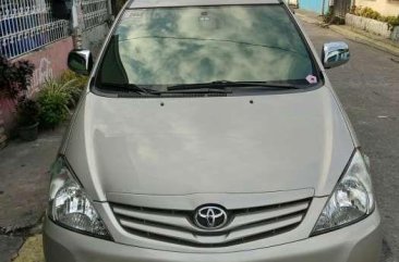 Toyota Innova E 2012 mdl for sale