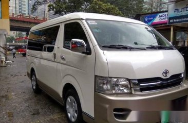 2010 Toyota Hi Ace Grandia GL