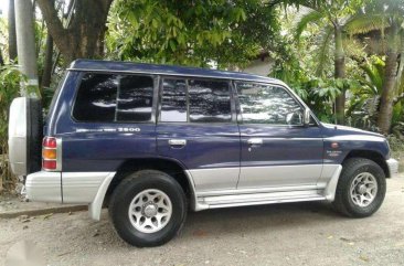 Rushh sale Mitsubishi Pajero fieldmaster 2002 model diesel