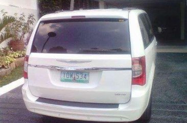 Chrysler Town and Country 2012 for sale