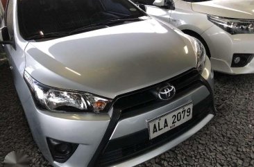 2015 Toyota Yaris 1.3 E Manual Silver Gas for sale