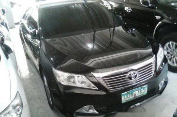 Well-maintained Toyota Camry 2013 for sale