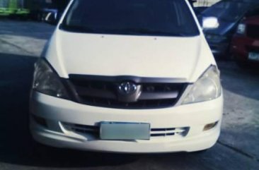 Good as new Toyota Innova 2008 For Sale