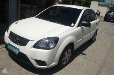 For sale Kia Rio 2011 manual Gas