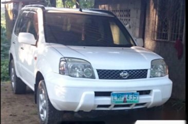 Nissan Xtrail 2007-white SUV P300,000