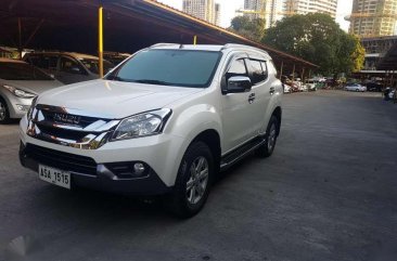 2015 Isuzu Mux 4x2 at doctor own 32km for sale