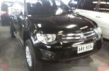 Good as new Mitsubishi Strada 2014 for sale