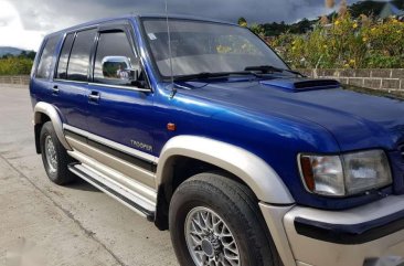 Isuzu Trooper LS 2000 3.0 AT 4x4 Blue For Sale 