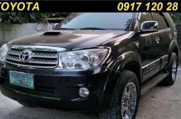 For sale Toyota Fortuner V diesel matic 4x4 2011