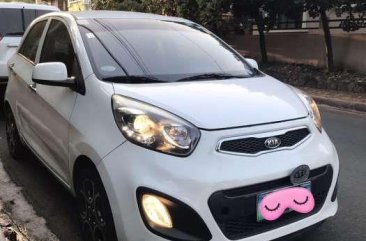 2012 Kia Picanto 1.2 MT White Hatchback For Sale 