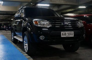 Well-maintained Ford Everest 2014 for sale