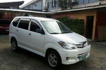 2010 Toyota Avanza J White SUV For Sale 