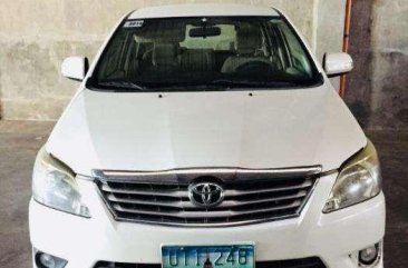 2012 Toyota Innova 2.5G White SUV For Sale 