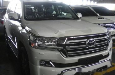 Well-maintained Toyota Land Cruiser 2018 for sale
