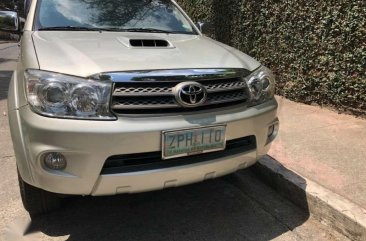 Toyota Fortuner 4x4 diesel v for sale