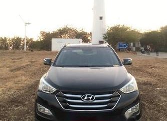 Well-maintained Hyundai Santa Fe 2013 for sale