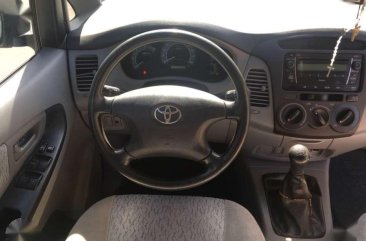 2011 Toyota Innova E MT Silver SUV For Sale 