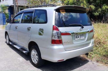 Toyota Innova E 2015 Silver SUv For Sale 