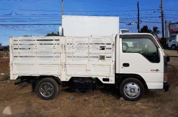 Isuzu ELF NKR 4HL1 10Ft Dropside White For Sale 