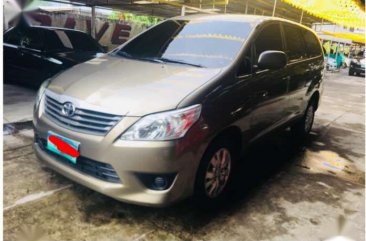 Toyota Innova E 25 for sale 