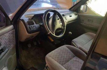 Toyota Revo SR 2003 In Good Condition For Sale 