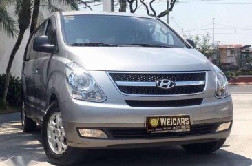 Hyundai Grand Starex 2014 Gold for sale