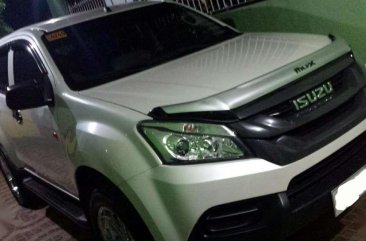 Isuzu Mu-X (Good as New) 2015 for sale 