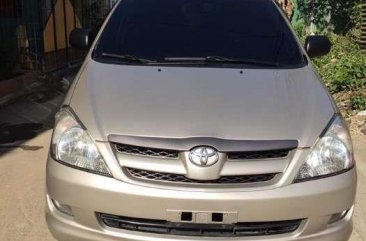 Toyota Innova E 2009 Manual Beige For Sale 