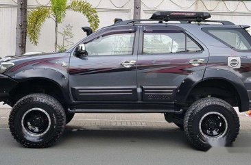 Toyota Fortuner 2009 A/T for sale