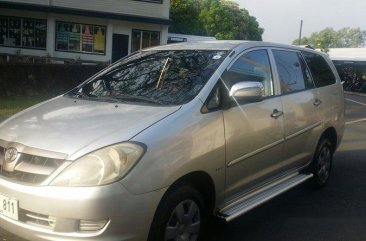 Well-maintained Toyota Innova 2005 for sale